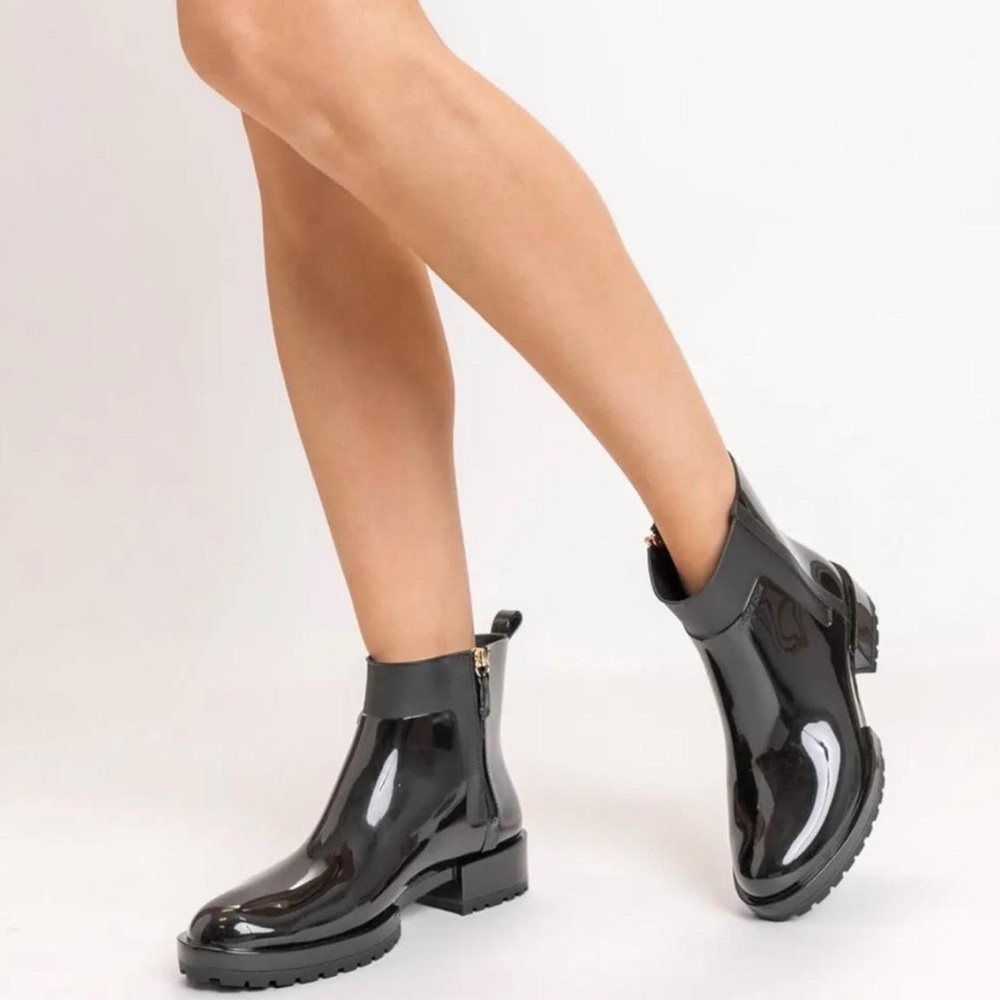 NEW! Petite Jolie booties in Blue/Grey Sz.8 (Hard to find in US